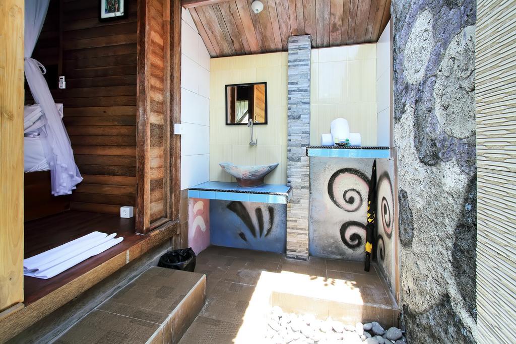 Dream Beach Inn Nusa Lembongan  Exterior photo
