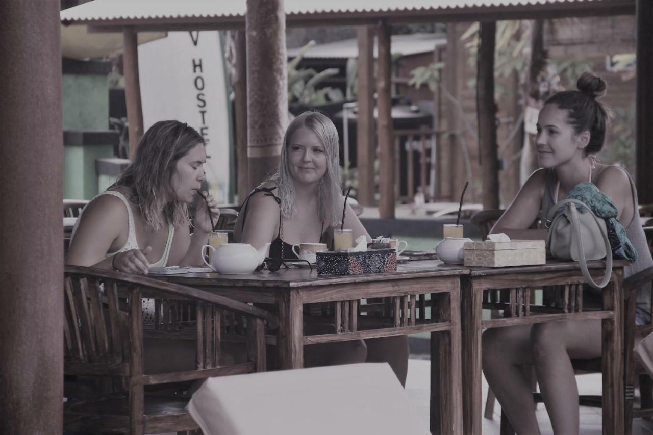 Dream Beach Inn Nusa Lembongan  Exterior photo