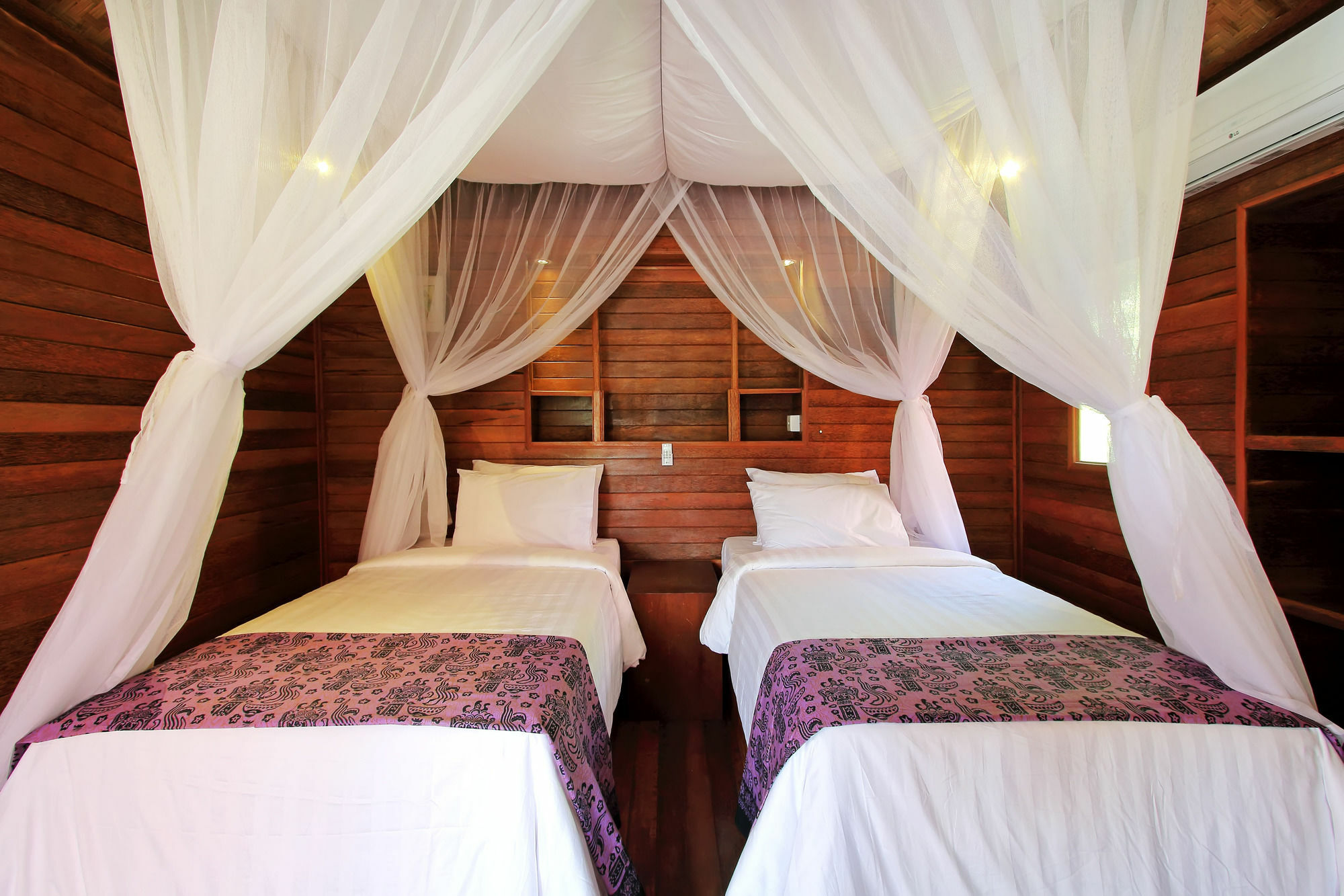 Dream Beach Inn Nusa Lembongan  Exterior photo