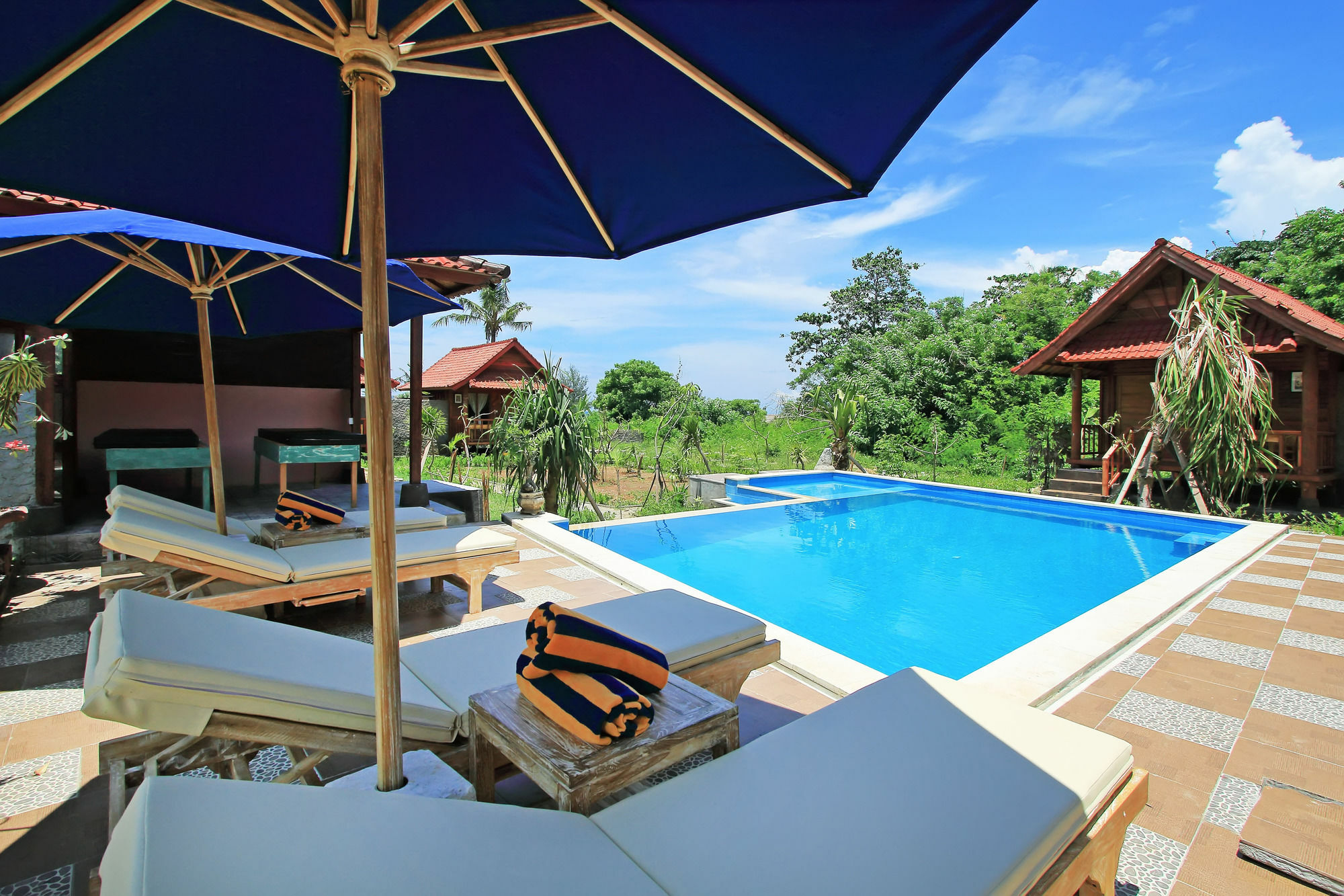 Dream Beach Inn Nusa Lembongan  Exterior photo